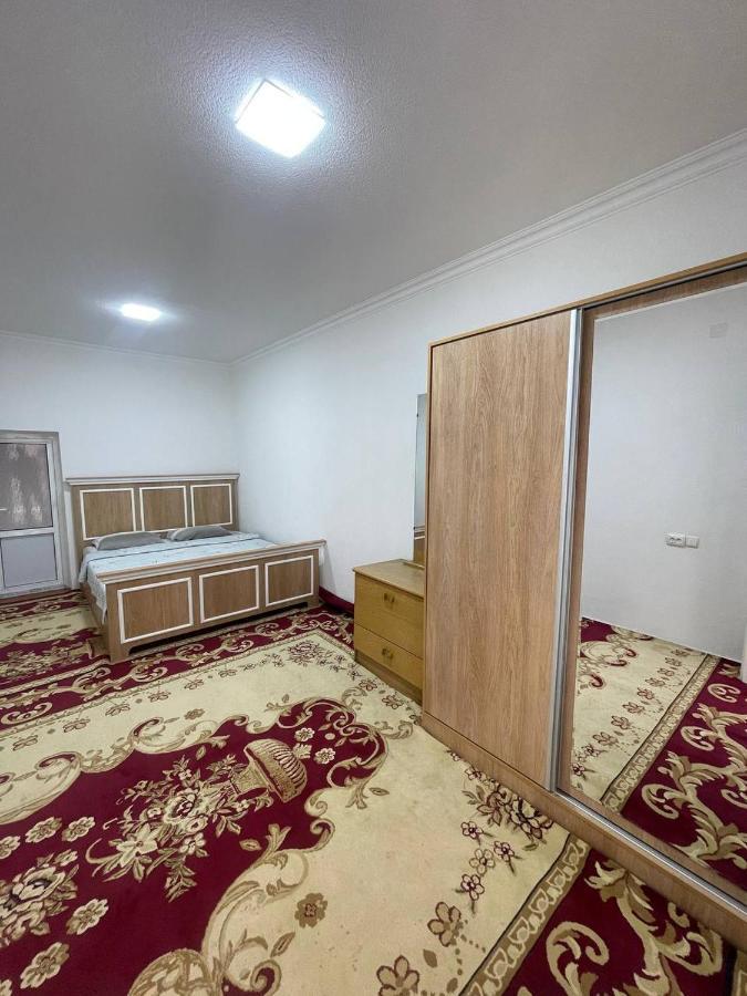 Z & Sh Hostel Samarkand Exteriör bild